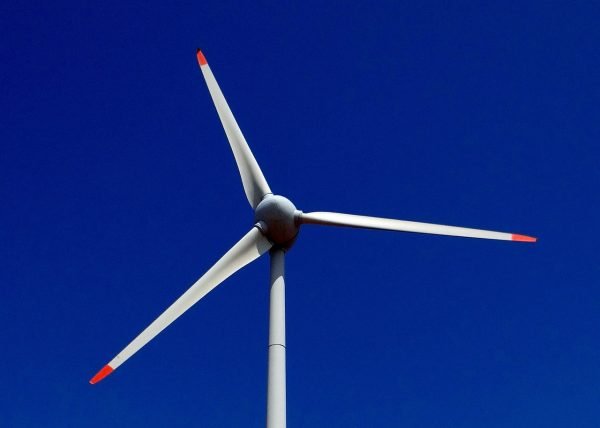 wind-285970_1280