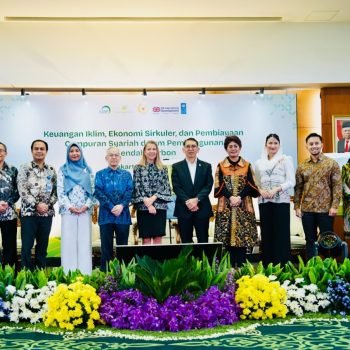 Peluncuran Handbook Keuangan Iklim, Modul Ekonomi Sirkular, dan Kajian Pengantar Islamic Blended Finance: Langkah Konkret Menuju Pembangunan Berkelanjutan di Indonesia