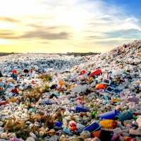 Mengatasi Sampah: Solusi Ekonomi Melingkar